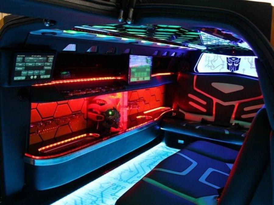  Chevrolet Camaro Bumblebee Limousine by Showtime Limos 2012 года  (фото 3 из 8)